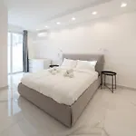 Luxury Brand New Location Apartment Is-Swieqi