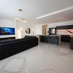 Luxury Brand New Location * Is-Swieqi