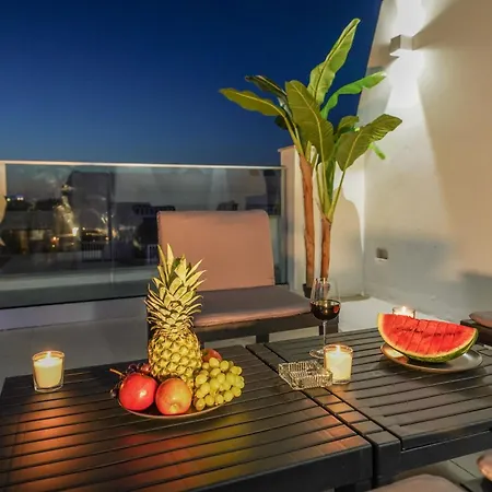 Luxury Brand New Location Daire *