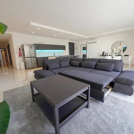 Luxury Brand New Location Is-Swieqi