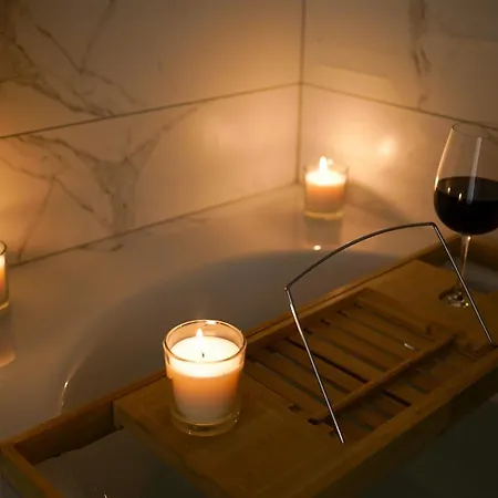 Luxury Brand New Location Daire Is-Swieqi