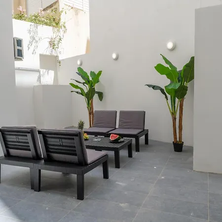 Luxury Brand New Location * Is-Swieqi