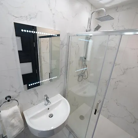 Daire Luxury Brand New Location