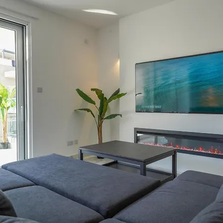 Luxury Brand New Location Is-Swieqi