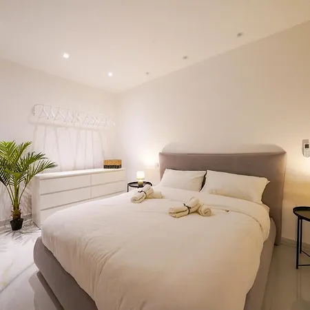 Luxury Brand New Location Daire *