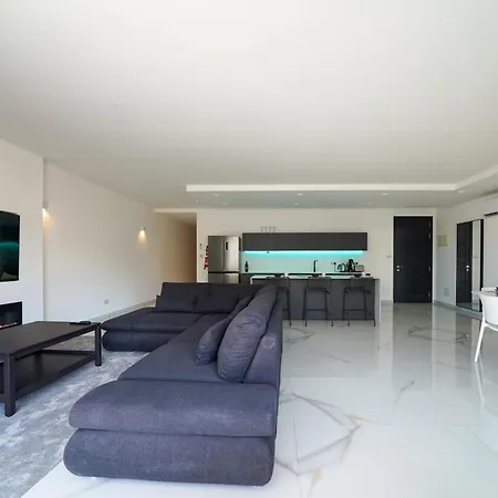 Luxury Brand New Location Is-Swieqi