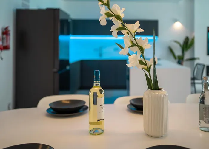 Luxury Brand New Location Lejlighed *