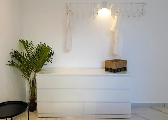 Lejlighed Luxury Brand New Location *