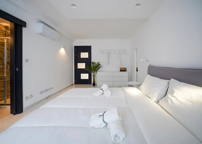 Lejlighed Luxury Brand New Location *