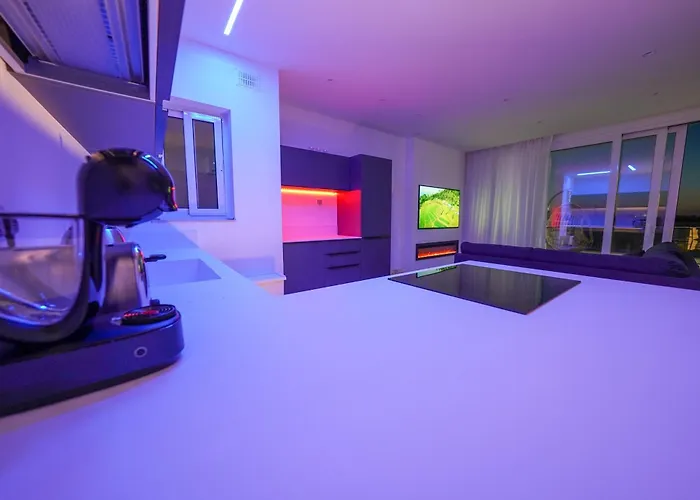 Lejlighed Luxury Brand New Location *