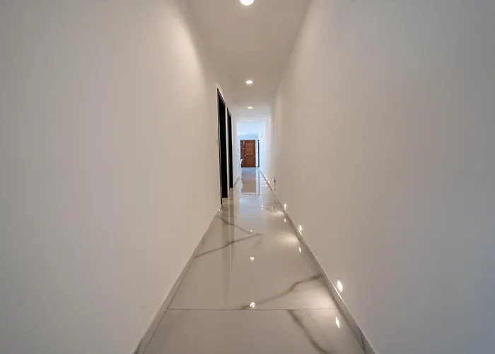 شقة Luxury Brand New Location Is-Swieqi