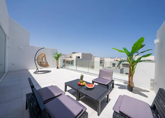 شقة Luxury Brand New Location *