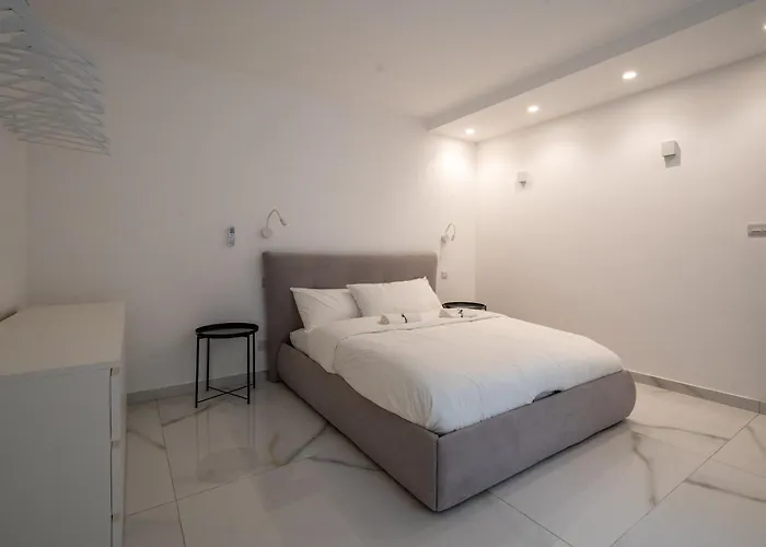 Luxury Brand New Location Is-Swieqi