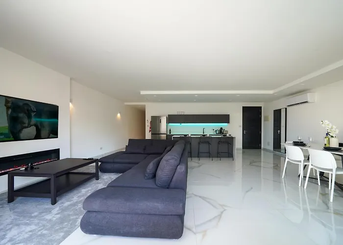 Luxury Brand New Location Is-Swieqi